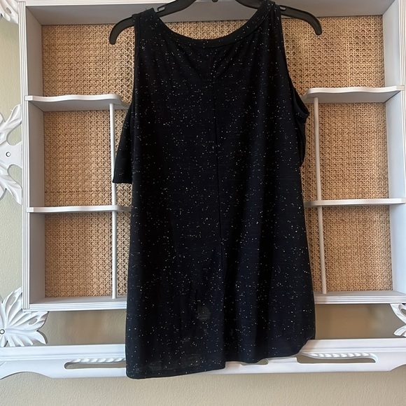 Alya Black Short Sleeve Cut Out T-Shirt with white writing - Picture 4 of 8